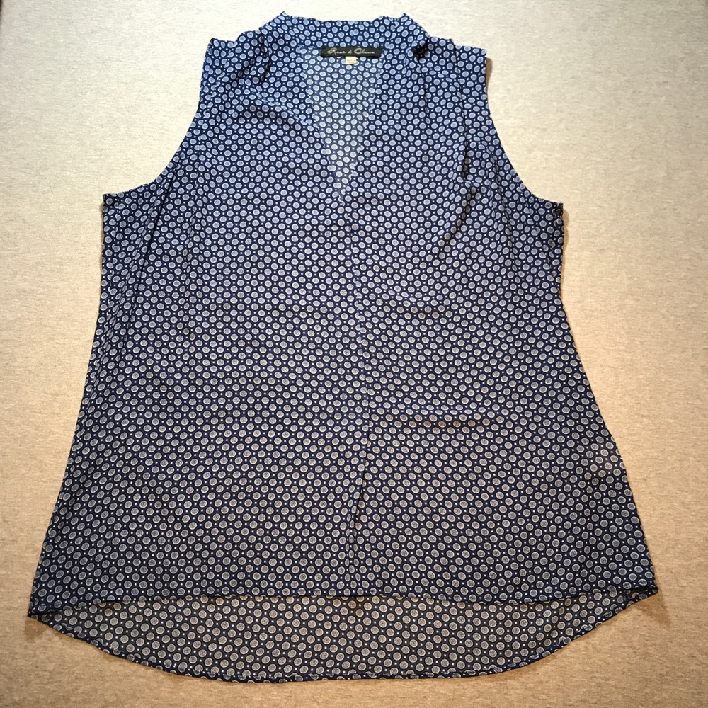 Rose & Olive Sleeveless Blouse